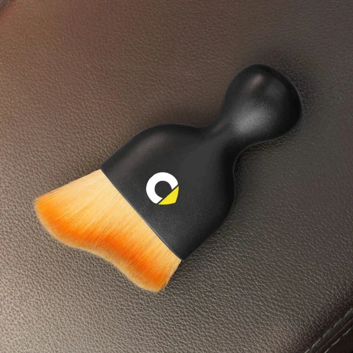 car-interior-dust-sweeping-soft-brush-779523_720x720